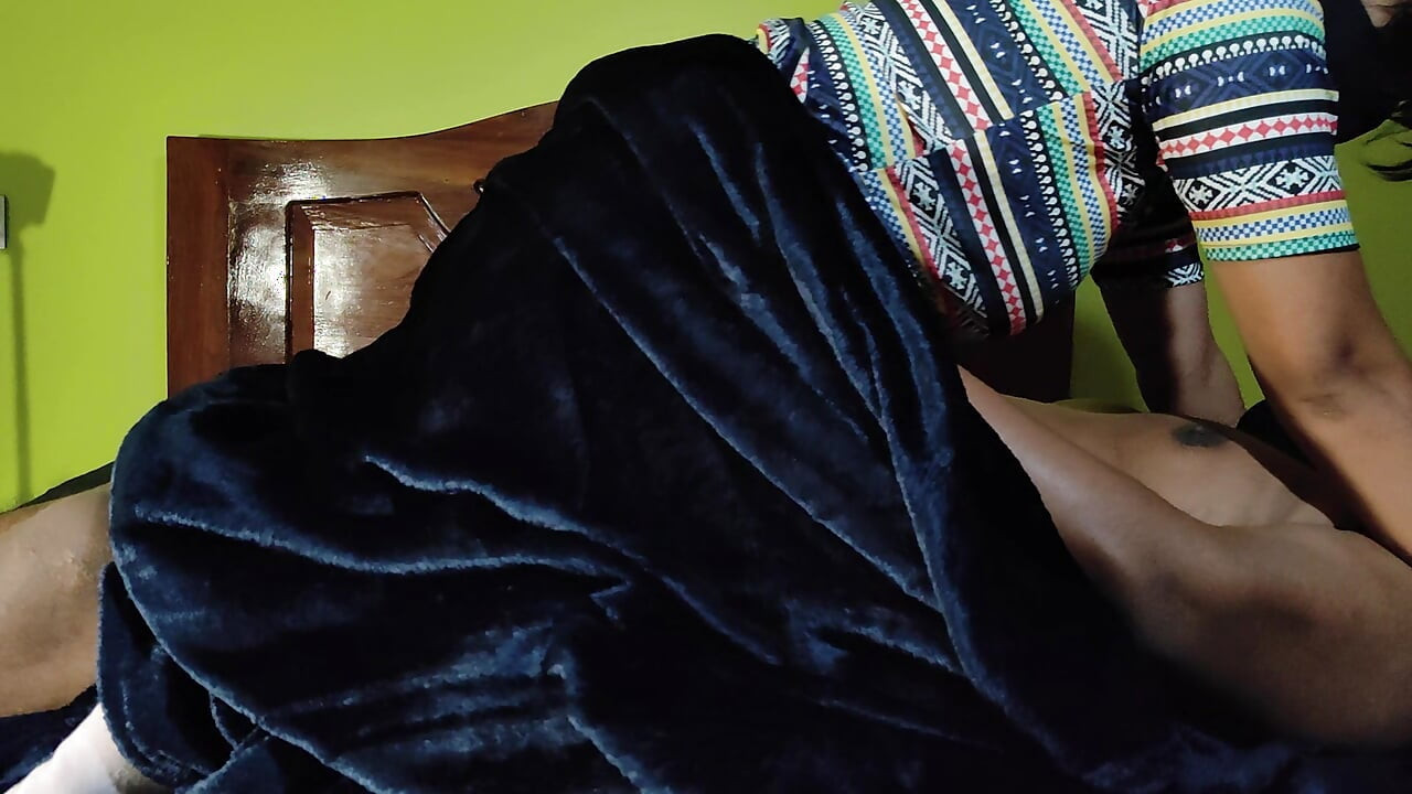 Απολαύσαμε πολύ, όταν οι γονείς δεν ήταν στο σπίτι.