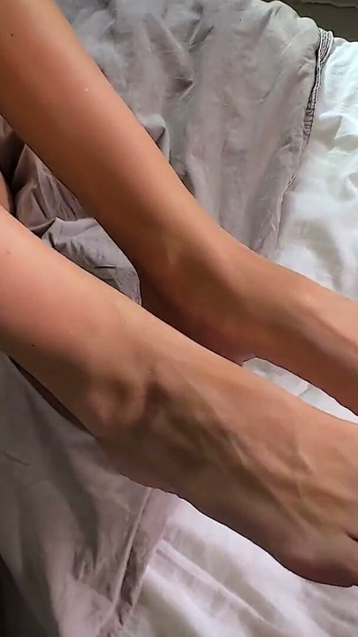 🥭Horny pinay' takes of her luxury lingerie and shows her sexy feet, big nipples and strong hard ass | Clip 2