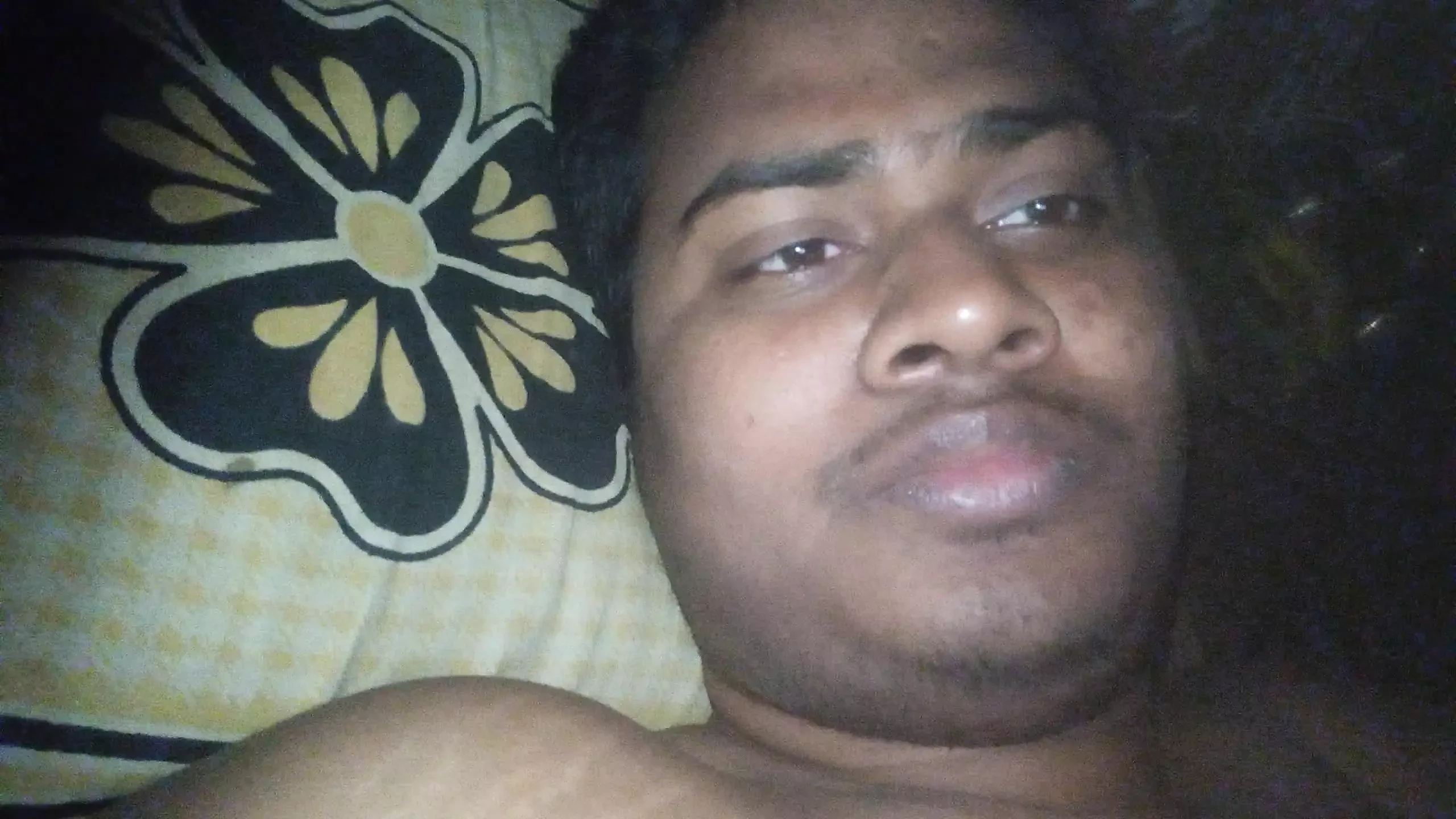 Peluda buceta lambendo e chupando com masturbação, gozada