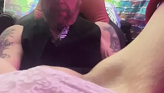 Big daddy genießt seine wüste