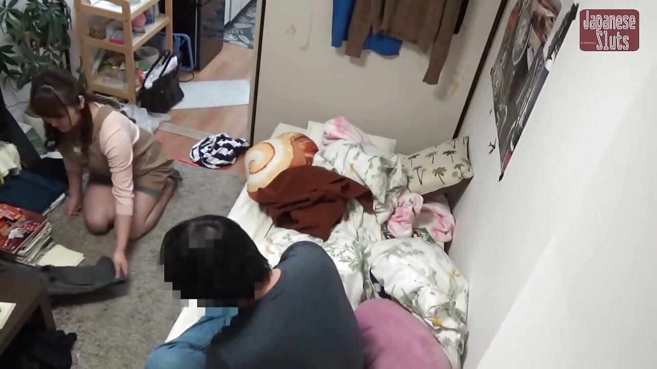 出租熟女, 35岁 - 她丈夫从未见过的秘密面