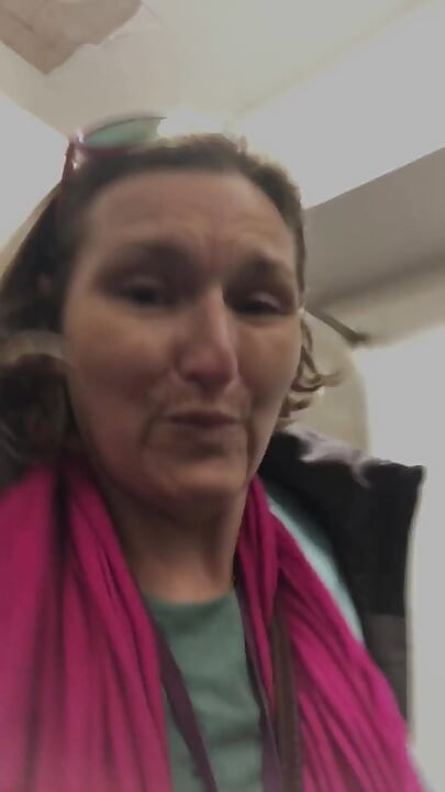 Alışveriş gezisinde hızlı işeme