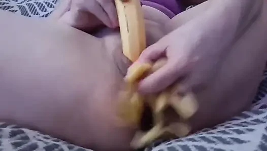 Bananenpussyjause - Mit Muschi Schmeckt's Einfach Besser!