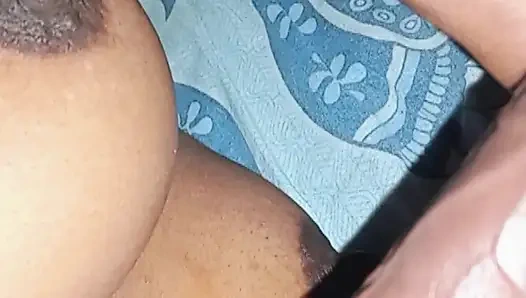 We both brother-in-law and sister-in-law slept on the same bed, brother-in-law ko meri chuchi dekh raha nahi gaya, he started pressing my chut and I sucked my brother-in-law's cock and sucked Khara's pussy.