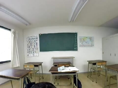 隔壁的挑逗女孩知道如何诱惑和破坏你的自制力.