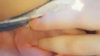 Romanian milf fingering