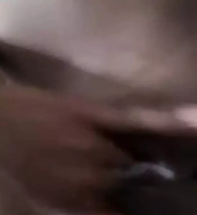 fingering pussy orgazom crimpy juicy