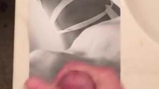 Țâțe sexy acoperite de spermă