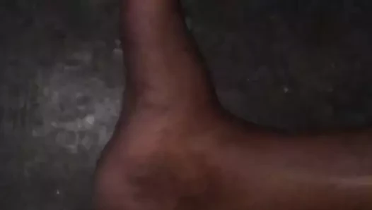 cumming üzerinde benim ayak