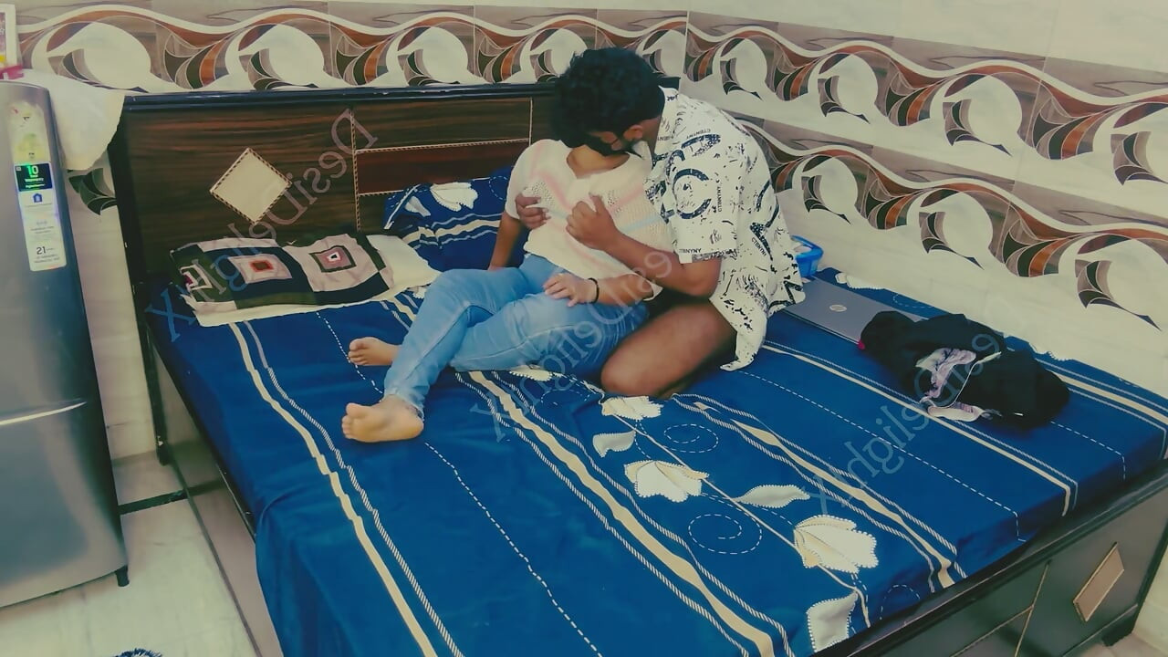 Desi Indian Bhabhi Hardcore Sex at Home Full Night Chudai