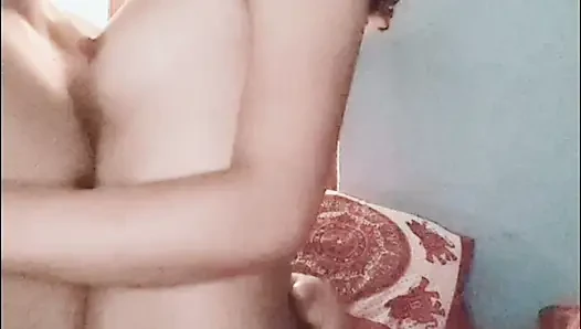 Couple Real Home Sex - Passionate GF Ride & Creampie