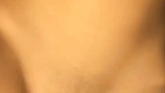 Kolombiyalı modelin güzel beli sikişiyor