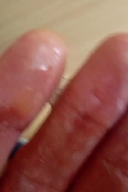 与怪物鸡巴的热辣手淫特写！