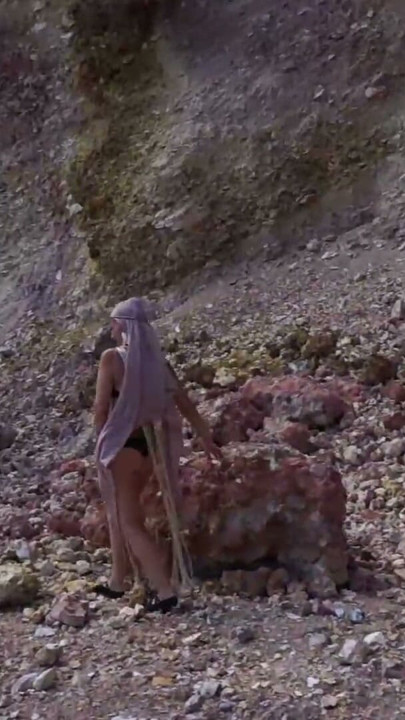 Otherland dance in Hills | Clip 1