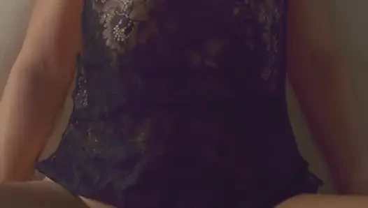 Video rekaman seks pasangan perancis dengan lingerie seksi di ranjang - emile dan amelie
