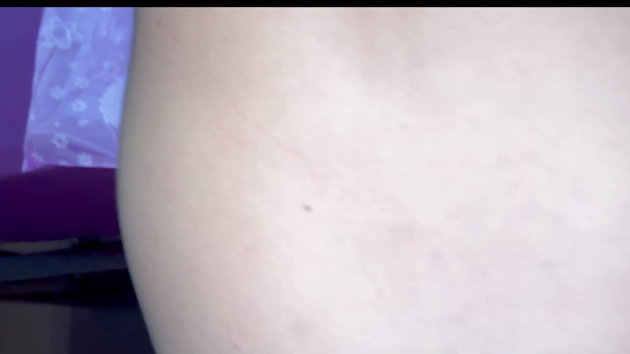 Moja szefowa jest bardzo seksowna i daje mi swoją ciasną cipkę, żebym mogła ją dobrze pieprzyć