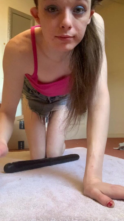 Deepthroating benim yapay penis