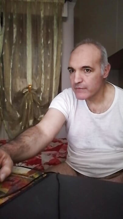 Svršit ću ti u usta, moj prljavi mladić