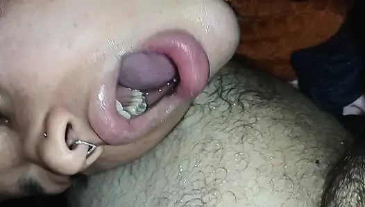 CUM FACIAL,SHE LOVES TO GET ALL THE CUCKOLD'S DELICIOUS AND HOT CUM