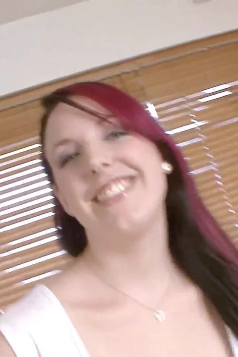 Angela White Speaks French and Masturbates