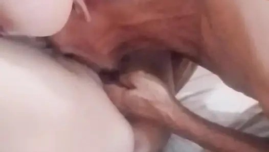 Когда он приходит в киску. Мои принципы, сначала съешь ее киску, а также сперма, каждая женщина нуждается и хочет это