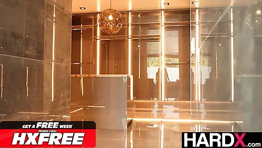 Hardx - pawg mükemmelliği - chanel camryn'in götü canavar yarakla genişletiliyor