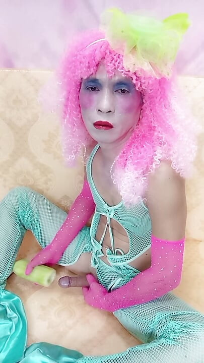 Oanh Le trans a usar pornô sintético sexy sexy