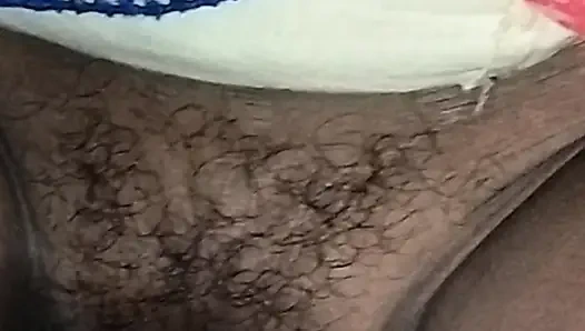 Schlankes desi-mädchen und 14 zoll dicker schwanz viel gefickt. kleines desi heißes bhabhi