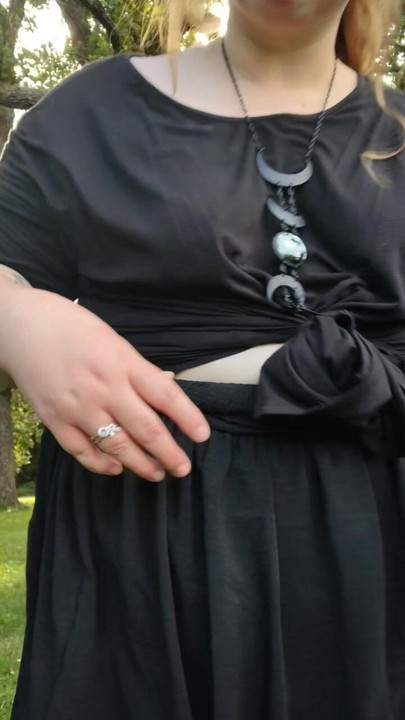 Cute Bbw In Nature