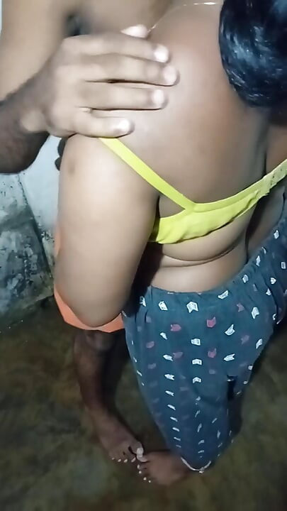 पत्नी नग्न चोदणे
