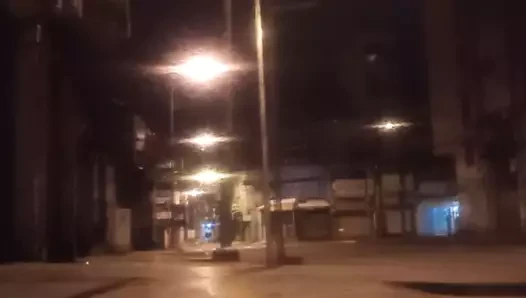 Sokakta kısa elbise