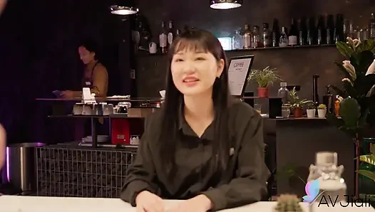 Av idol joan lagi asik ngentot di kantor