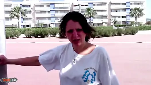 Nathalie vanadis: nathalie vanadis ve büyük doğal göğüsleriyle plajda anal sikiş