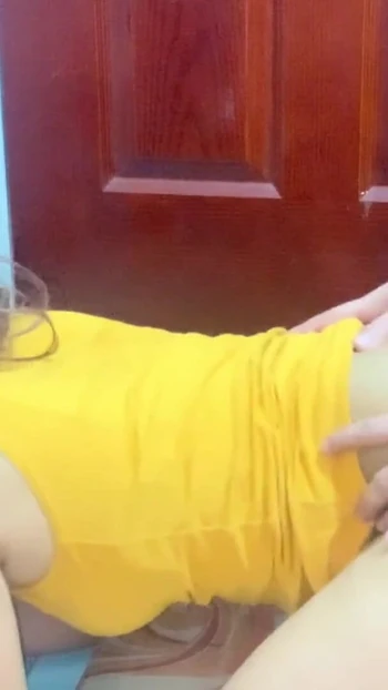 Spectacular moment from "Pinay Threesom double penetration"