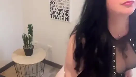 Spankings, a Punishment Worthy of His Mistakes...