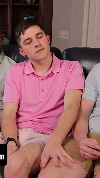 Twink To BFF "Will Your Stepdad Be My Valentine" - TwinkTrade | Clip 1