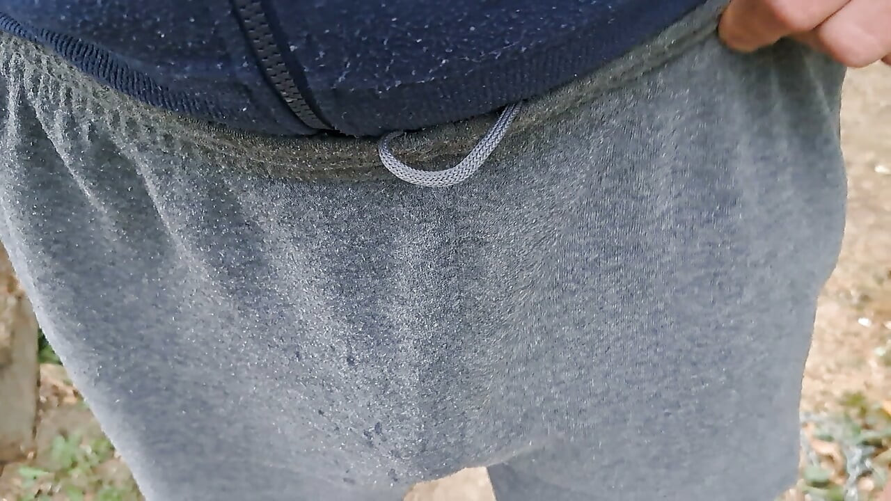 Pissing penis