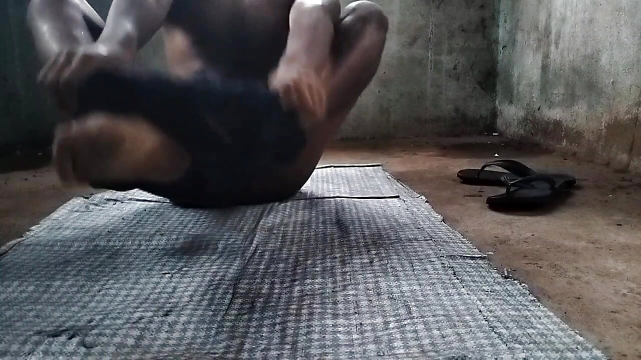 Πρώτη φορά σεξ Ινδός αστυνομικός Desi Twink αγόρι Fuking Βροχόπτωση Ώρα
