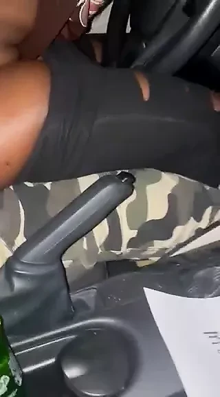 Indian driver fucks a Saudi girl in the car and tells him to throw your dick in my big ass