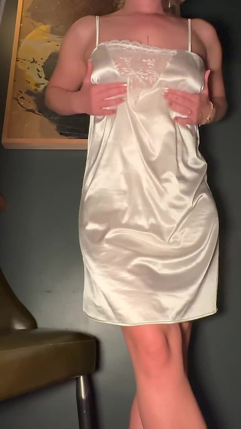 Big Ass Lady in White Satin Dress Gets Cum Dripping Pussy - Barefoot, Projectfundiary