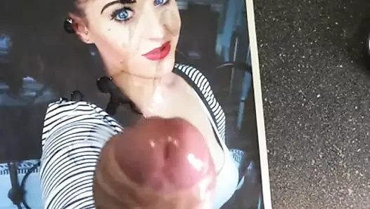 stephyj'e saygı duruşu