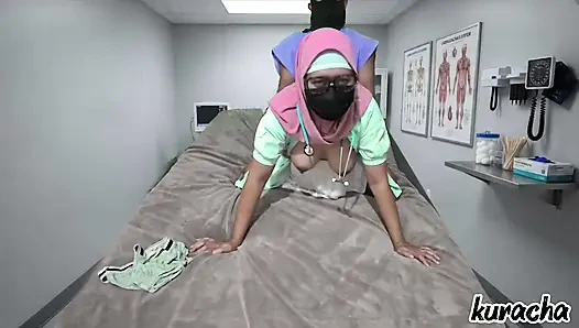 Lady Doctor fake checkup to get fuck from Patient