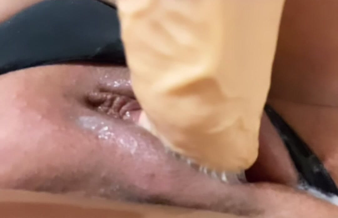 Oh my pussy is so creamy