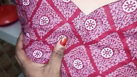 Полное бангладешское голосовое анальное видео траха крупным планом. Новое анальное видео в жене Деши