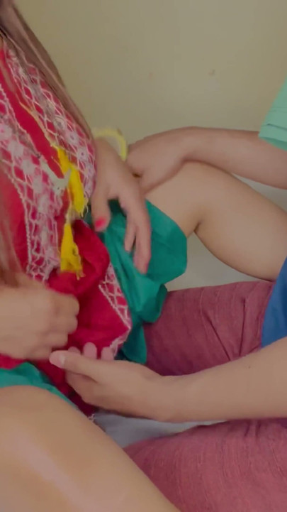 Chotu naukar se bujhaya hai malakin ne apni jawane ke pyaas very hot sex video with clear hindi audio voice | Clip 1