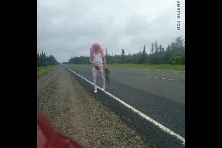 Cossdressing in public