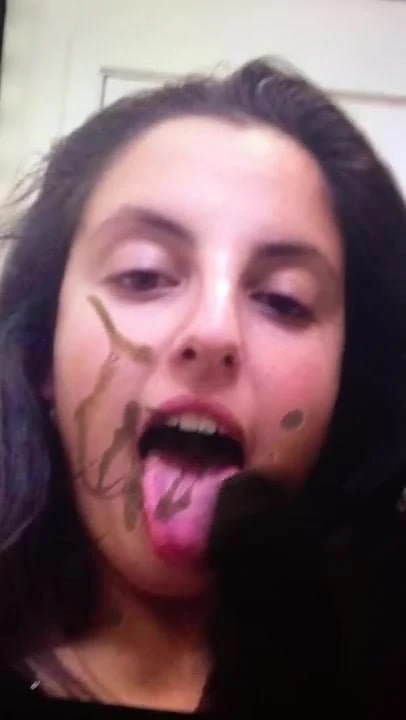 AW YEAH SPLATTER HER FACE