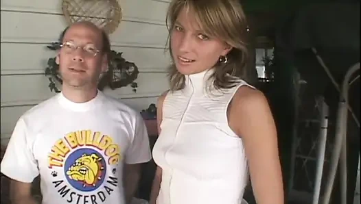 Deep anal fuck for a sexy hot girl