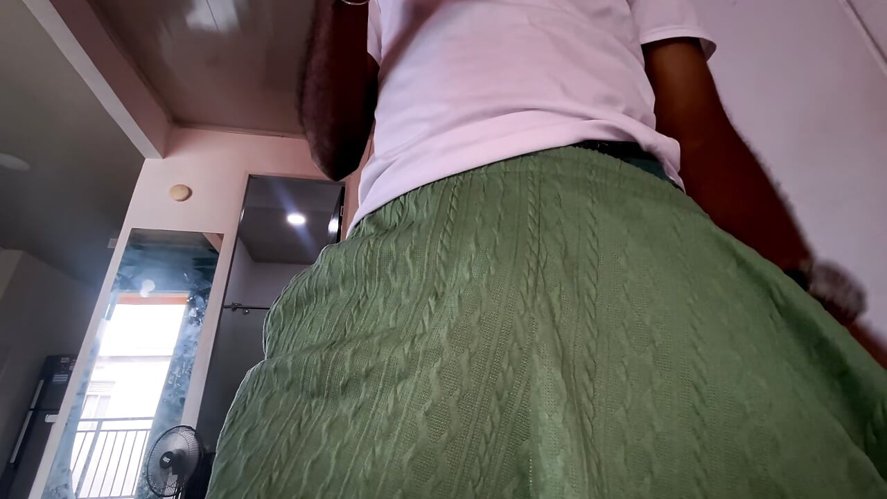GRAN BULTO PARA ADORAR MORENO PELUDO Y SUDADO CALCENITES BLACOS PARA ELONQUESERTE EN PLACER