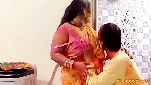 Dewar-bhabhi hot XXX fuck on colorful festival "HOLI"